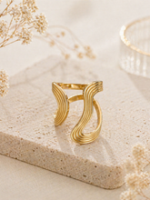XL Retro Ring - Unique Flores