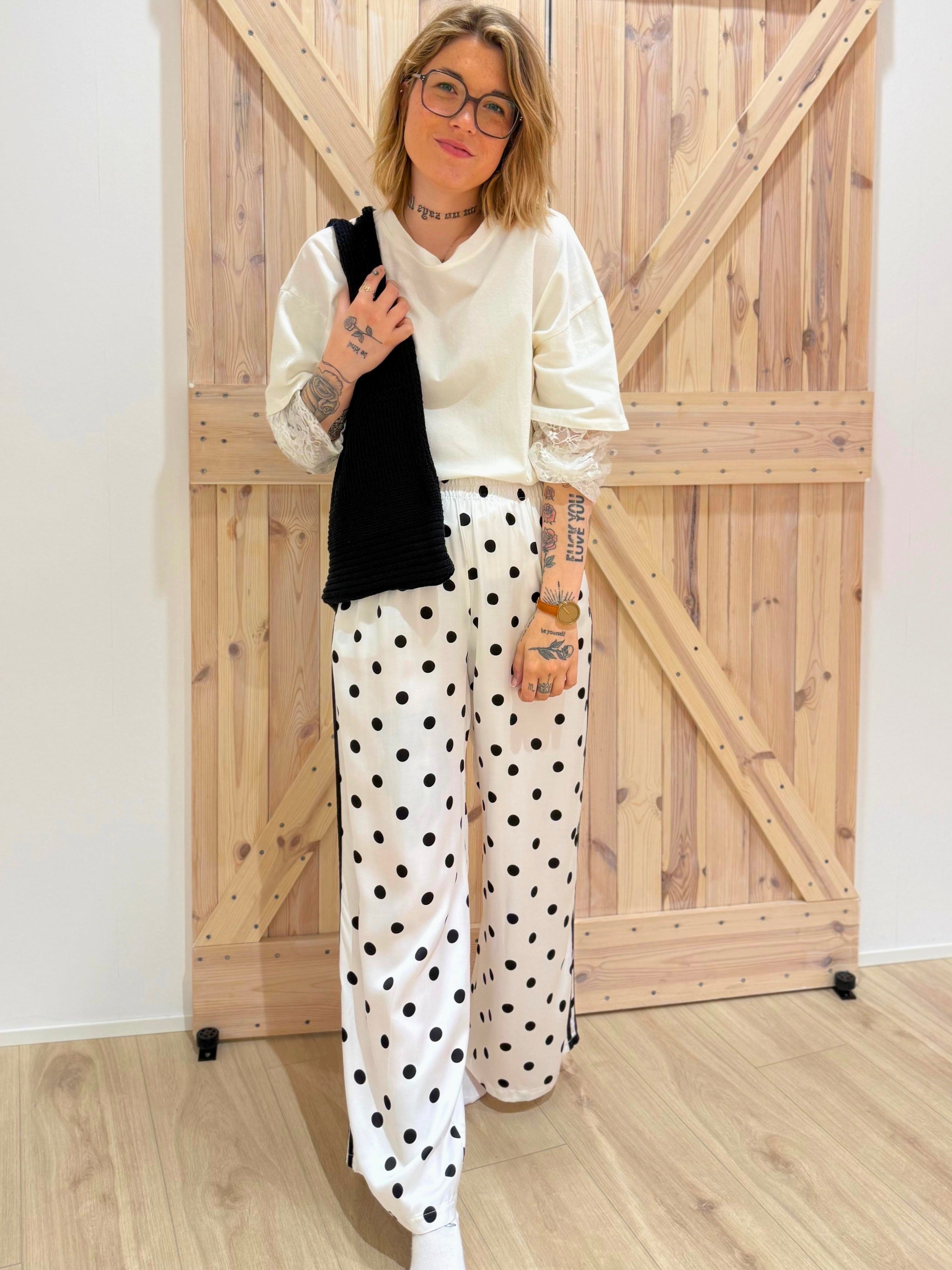 Polka Dots Satinhose - Unique Flores