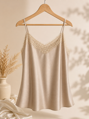 Top mit Spitze - Unique Flores