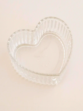 Eulenschnitt Herzschale - Unique Flores