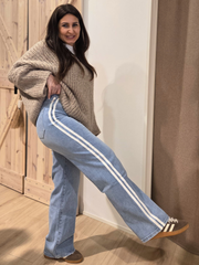 Jeans Wide Leg mit 2 Seitlichen weißen Streifen - Unique Flores