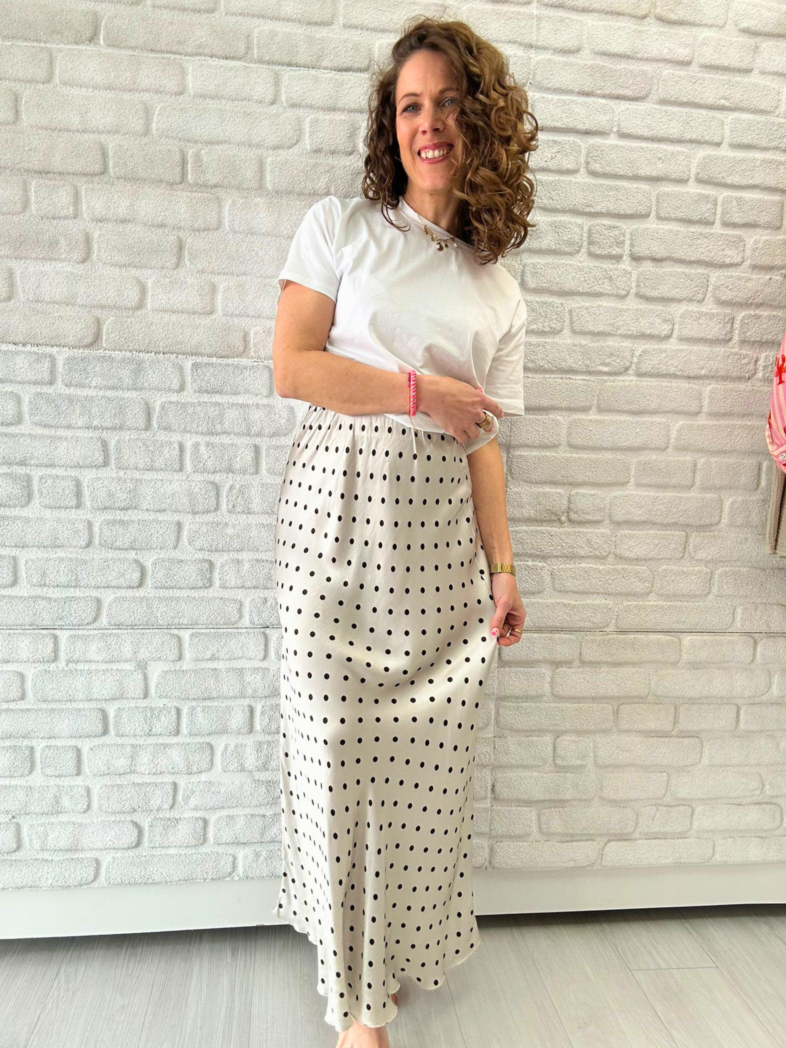 Polka Dots Satinrock - Unique Flores