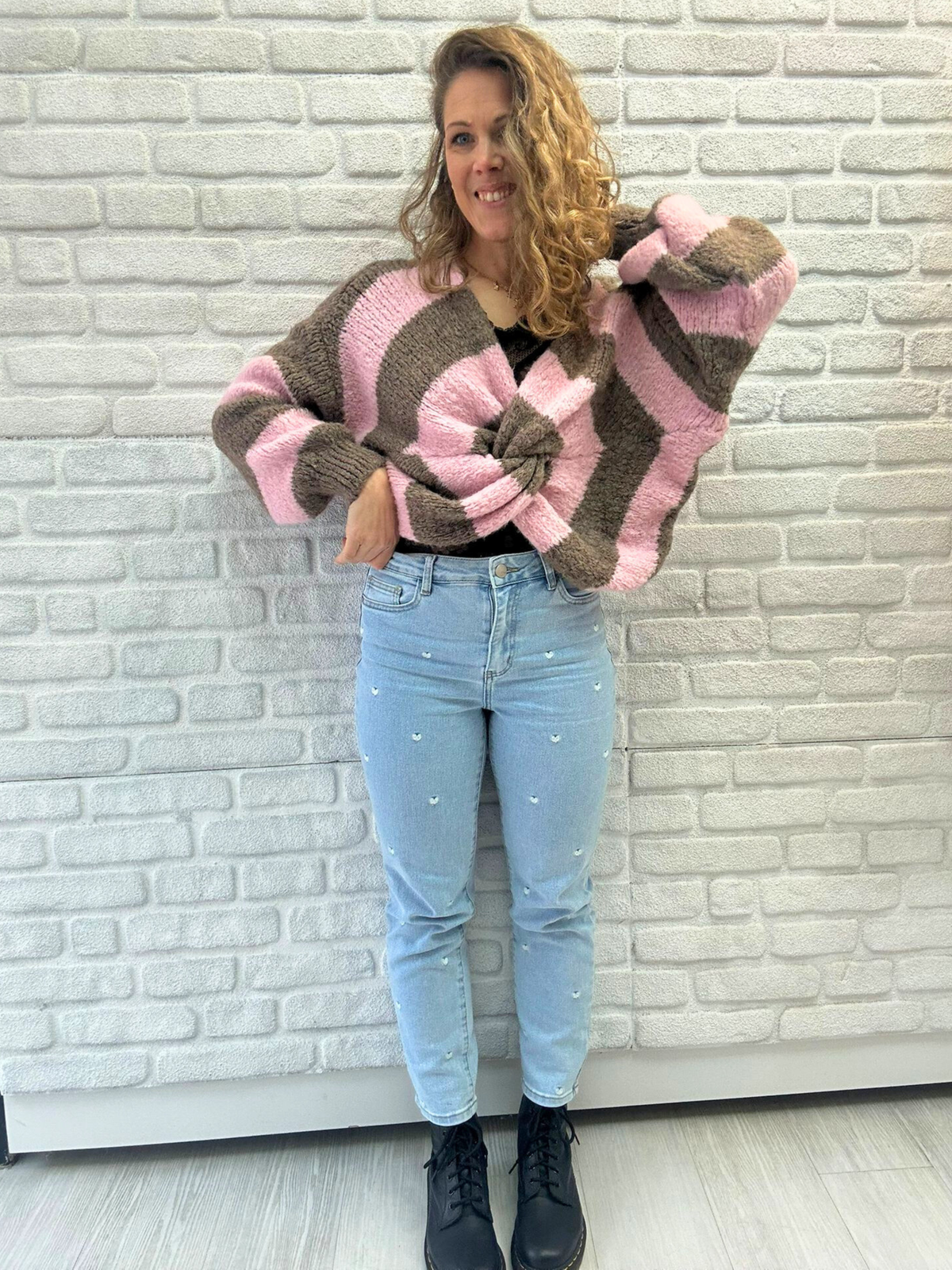 Jeans mit kleinen Herzen - Unique Flores 