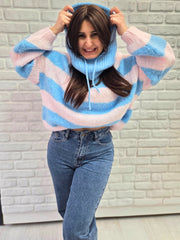 Strickpulli mit Balaclava