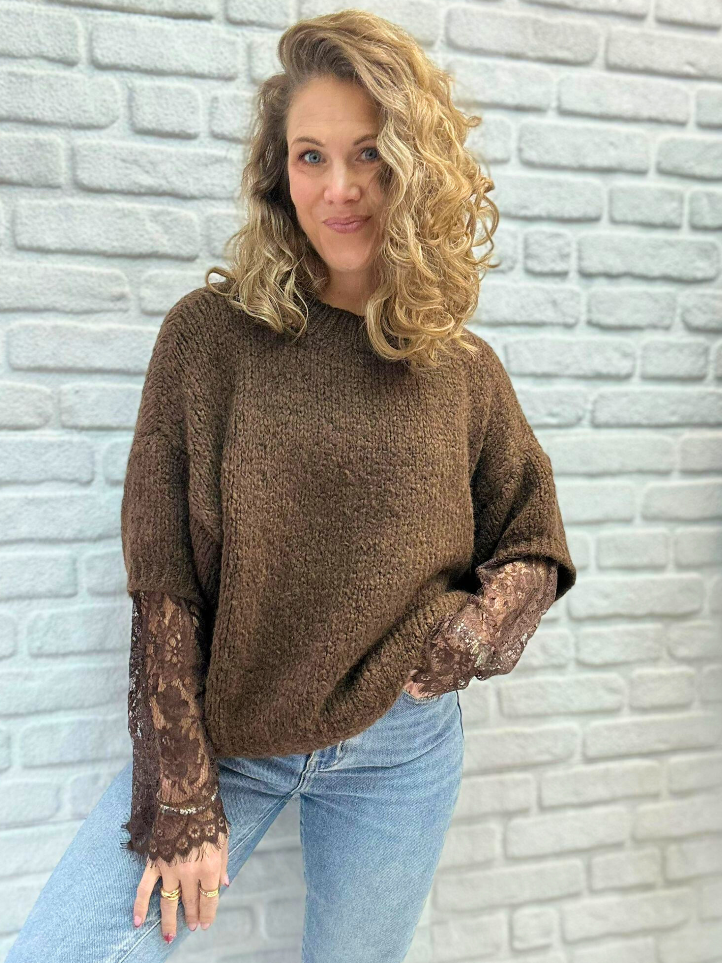 Pullover mit Spitzen Ärmel - Unique Flores 