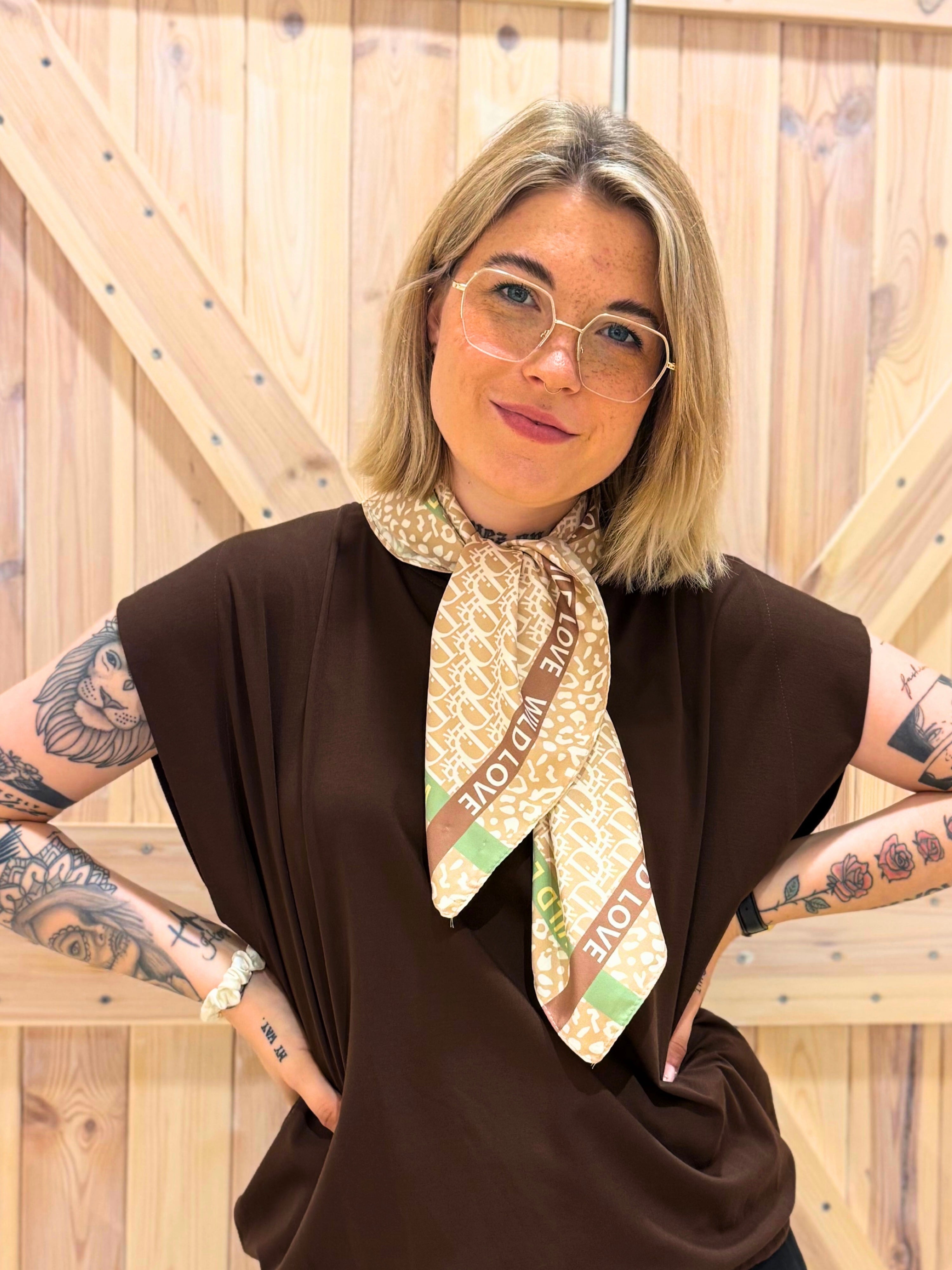 T -Shirt Basic - Unique Flores 