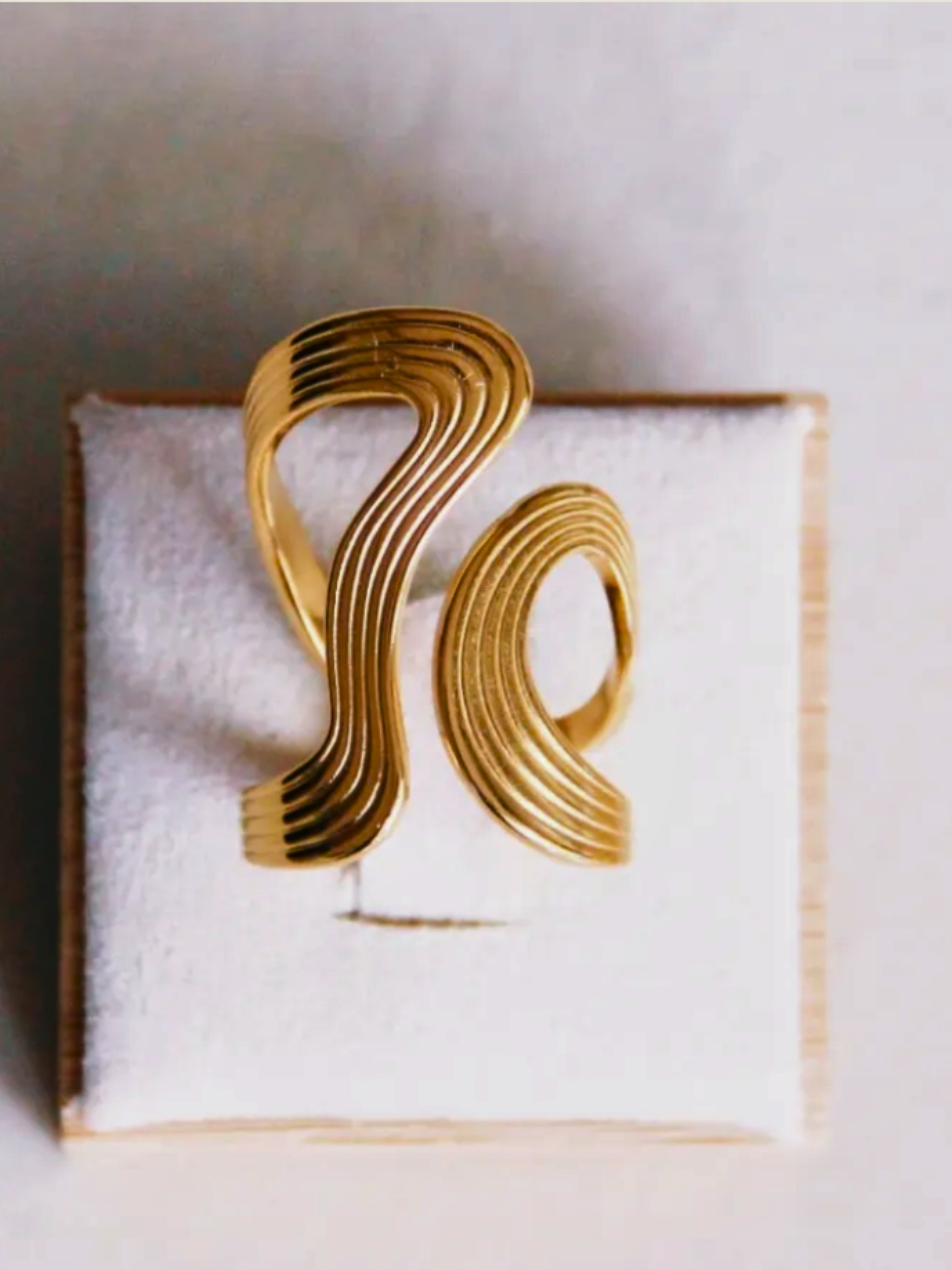 XL Retro Ring - Unique Flores 