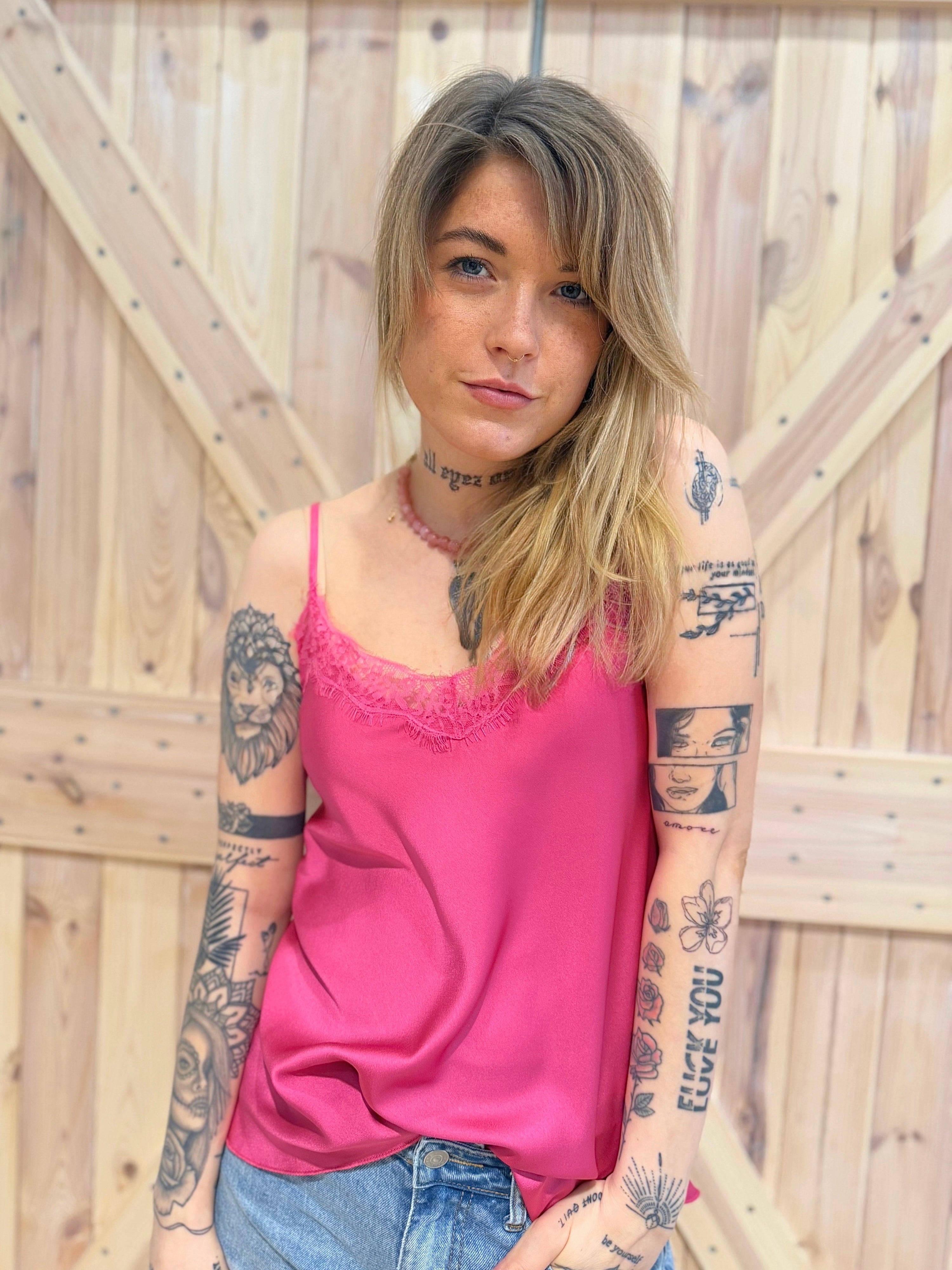 Top mit Spitze - Unique Flores 