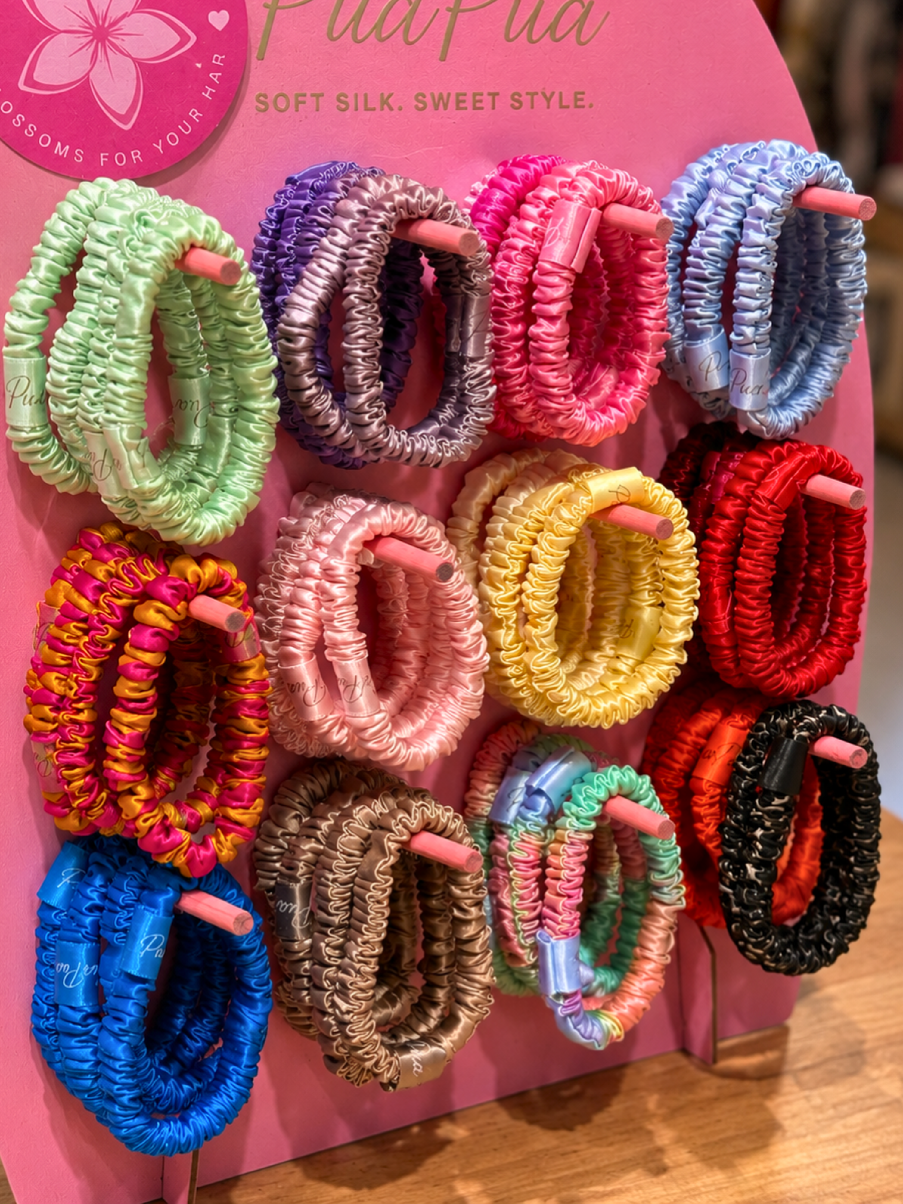 PuaPua Seiden Scrunchie Maalahi - Unique Flores 