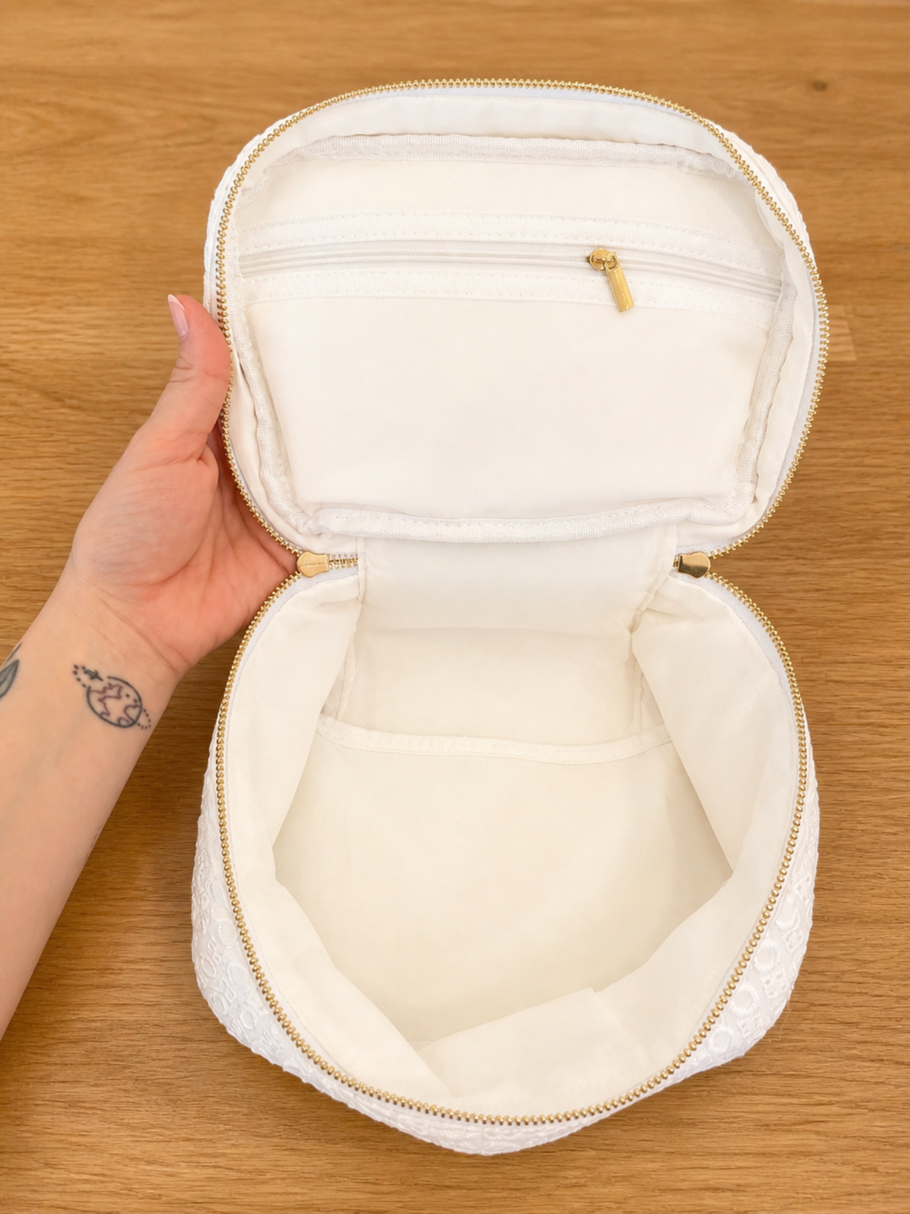 Kulturtasche „Happy“ - Unique Flores 