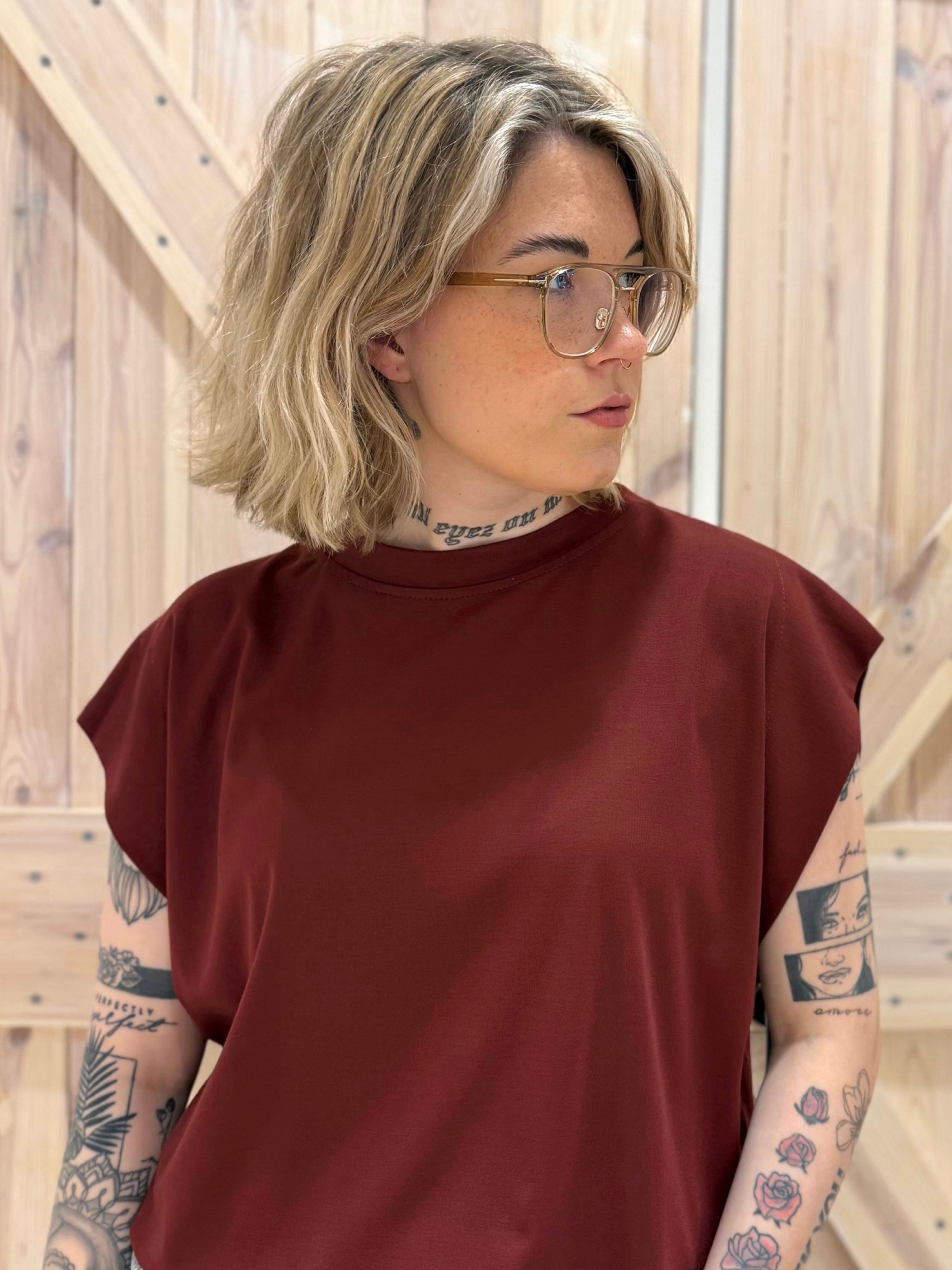 T -Shirt Basic - Unique Flores 
