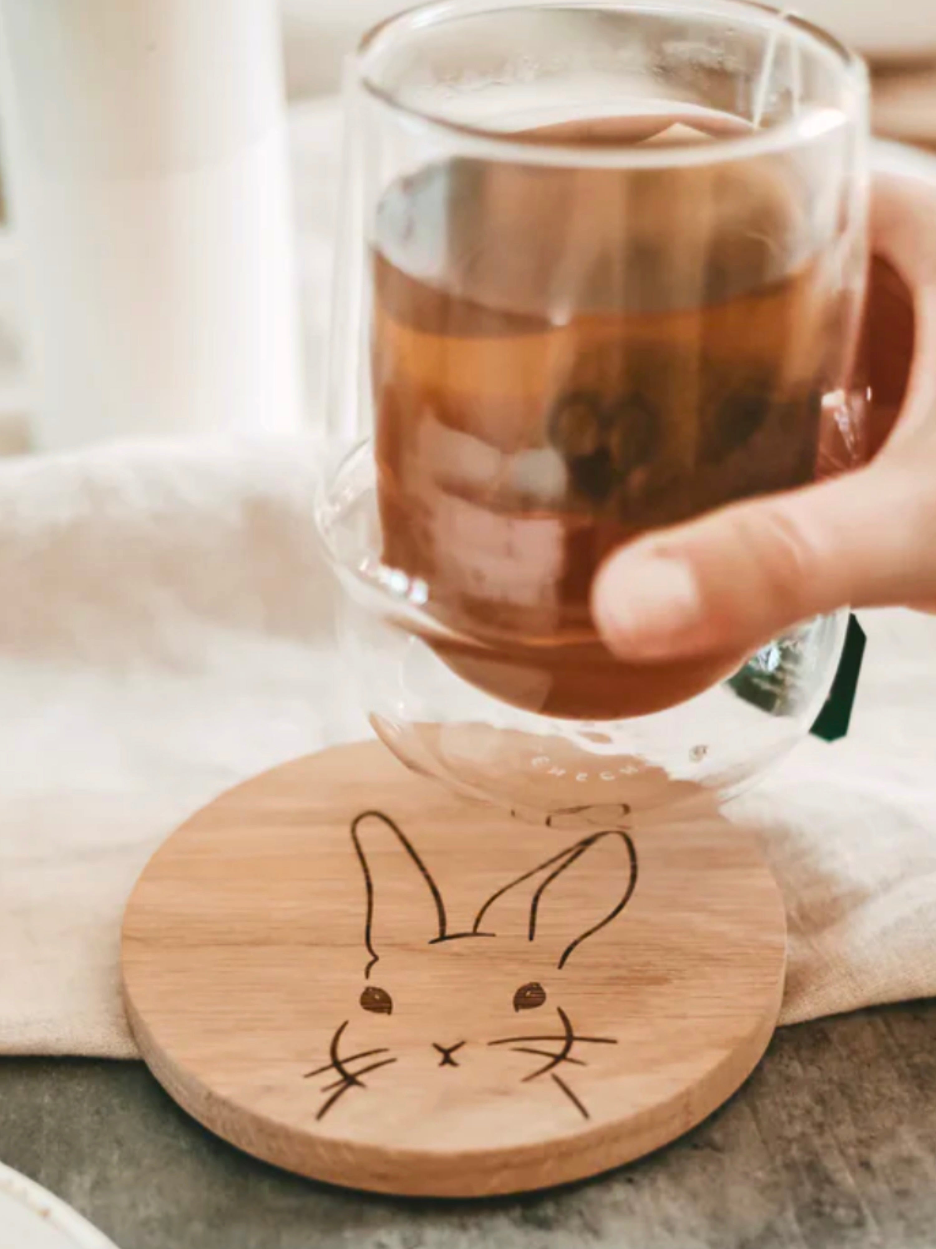 Untersetzer aus Eiche Hase - Unique Flores 