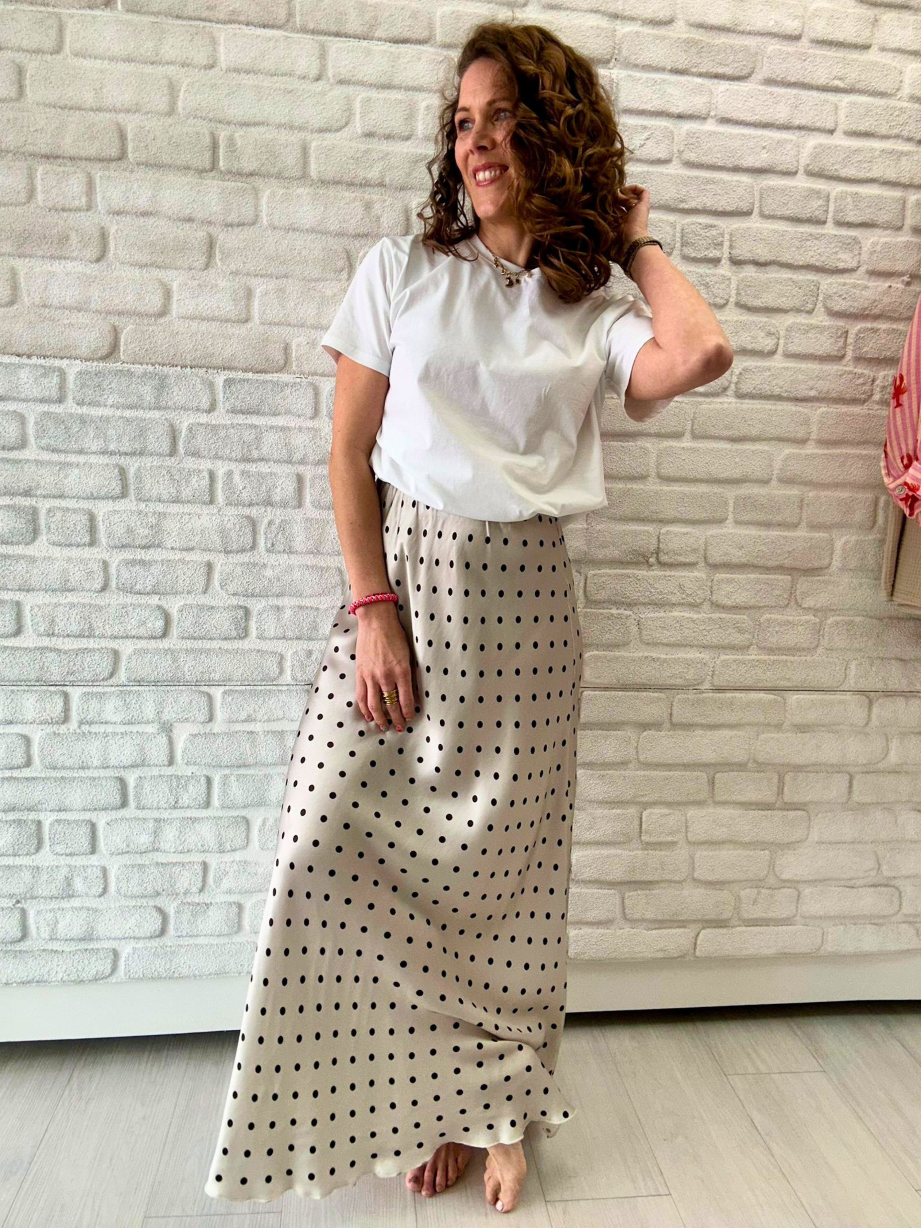 Polka Dots Satinrock - Unique Flores 