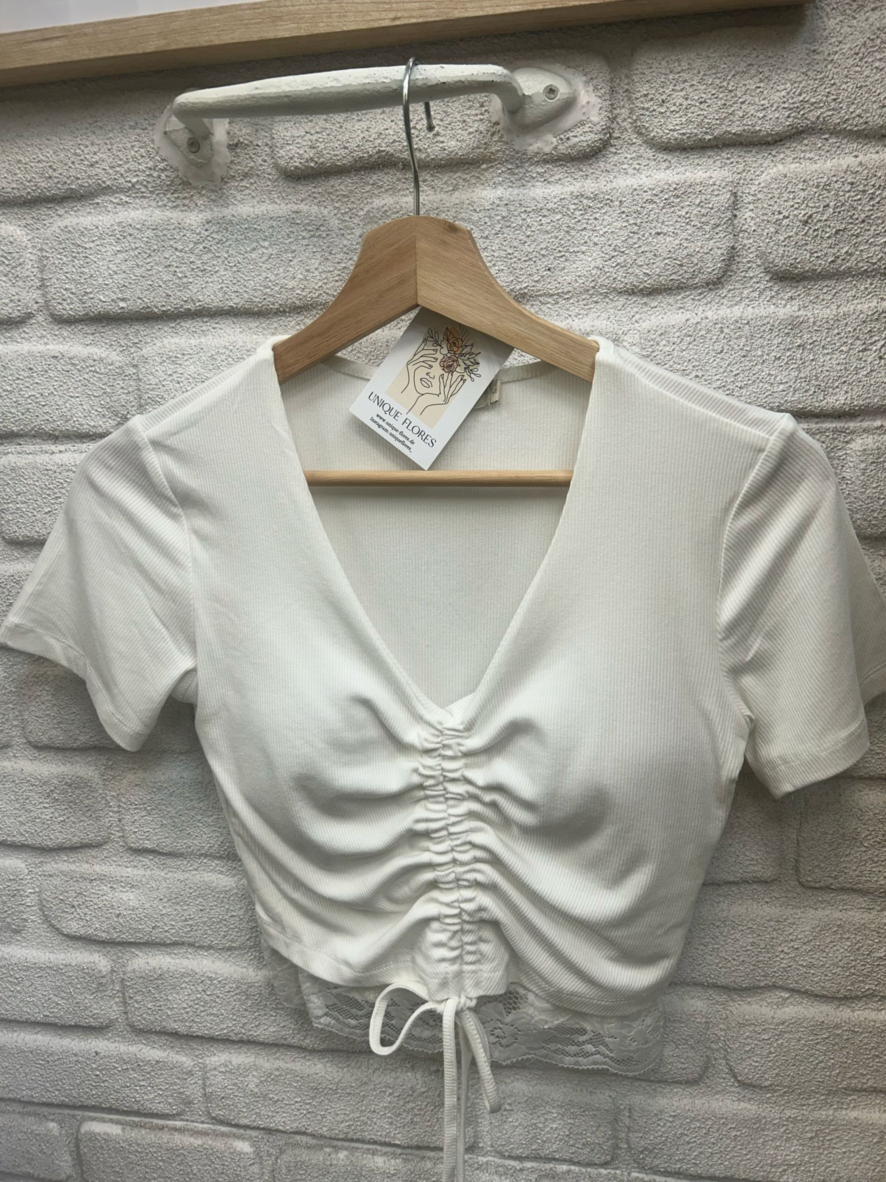 Top mit Spitze
