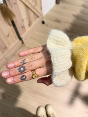 Cardigan mit Puff Ärmel - Unique Flores 