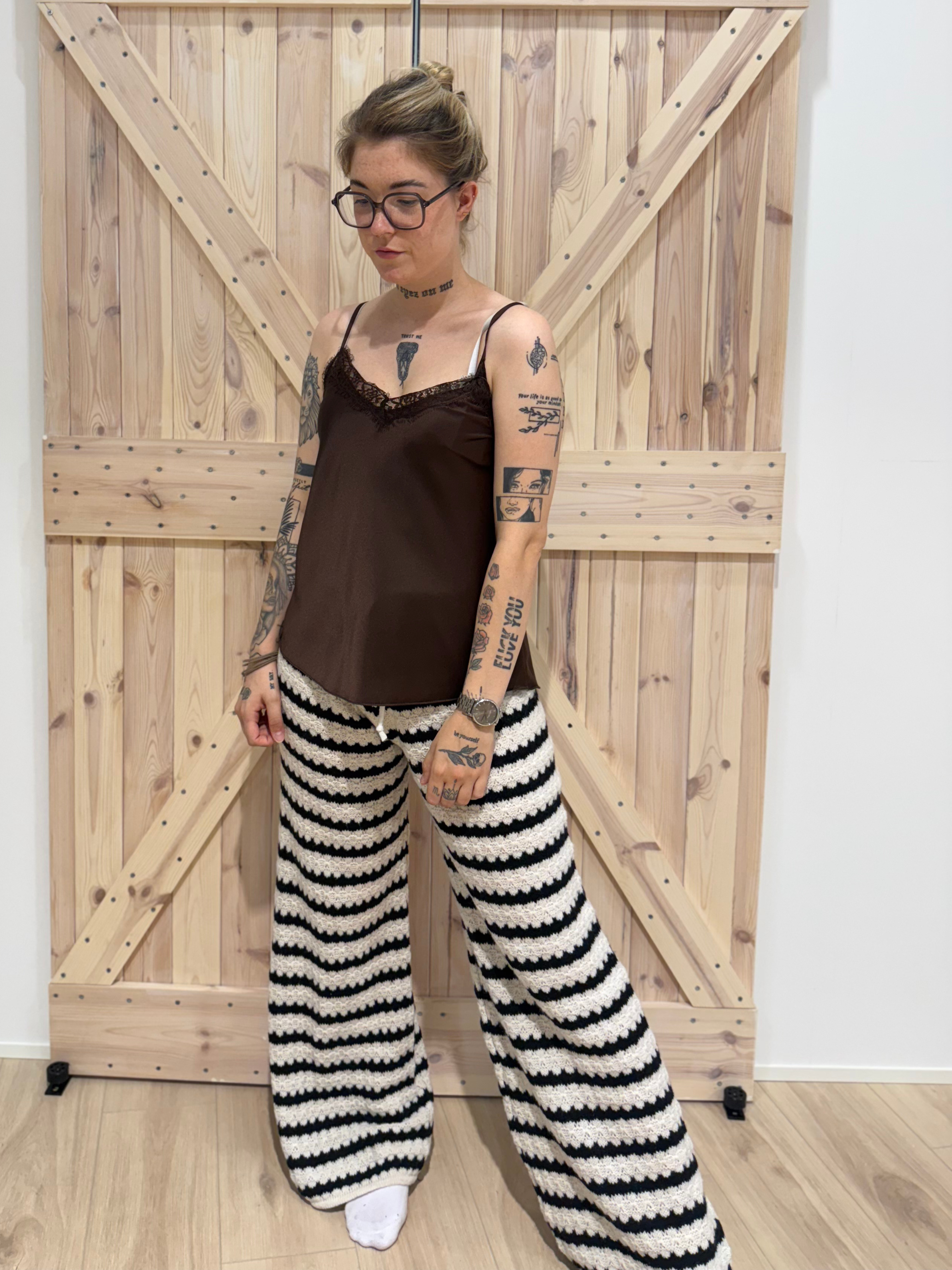Wide Leg Strickhose - Unique Flores 