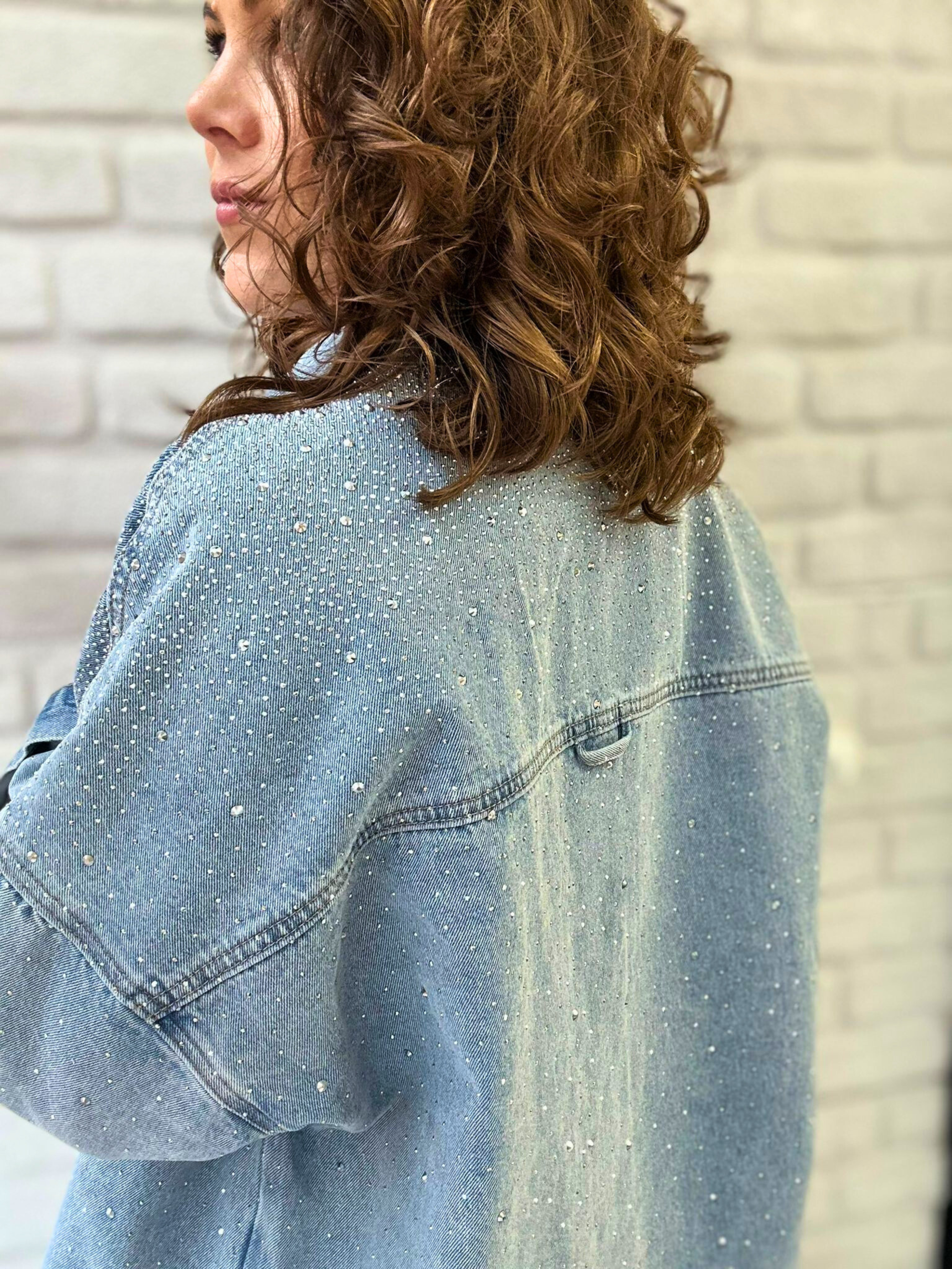 Denim Jacke mit Strassverzierung - Unique Flores 