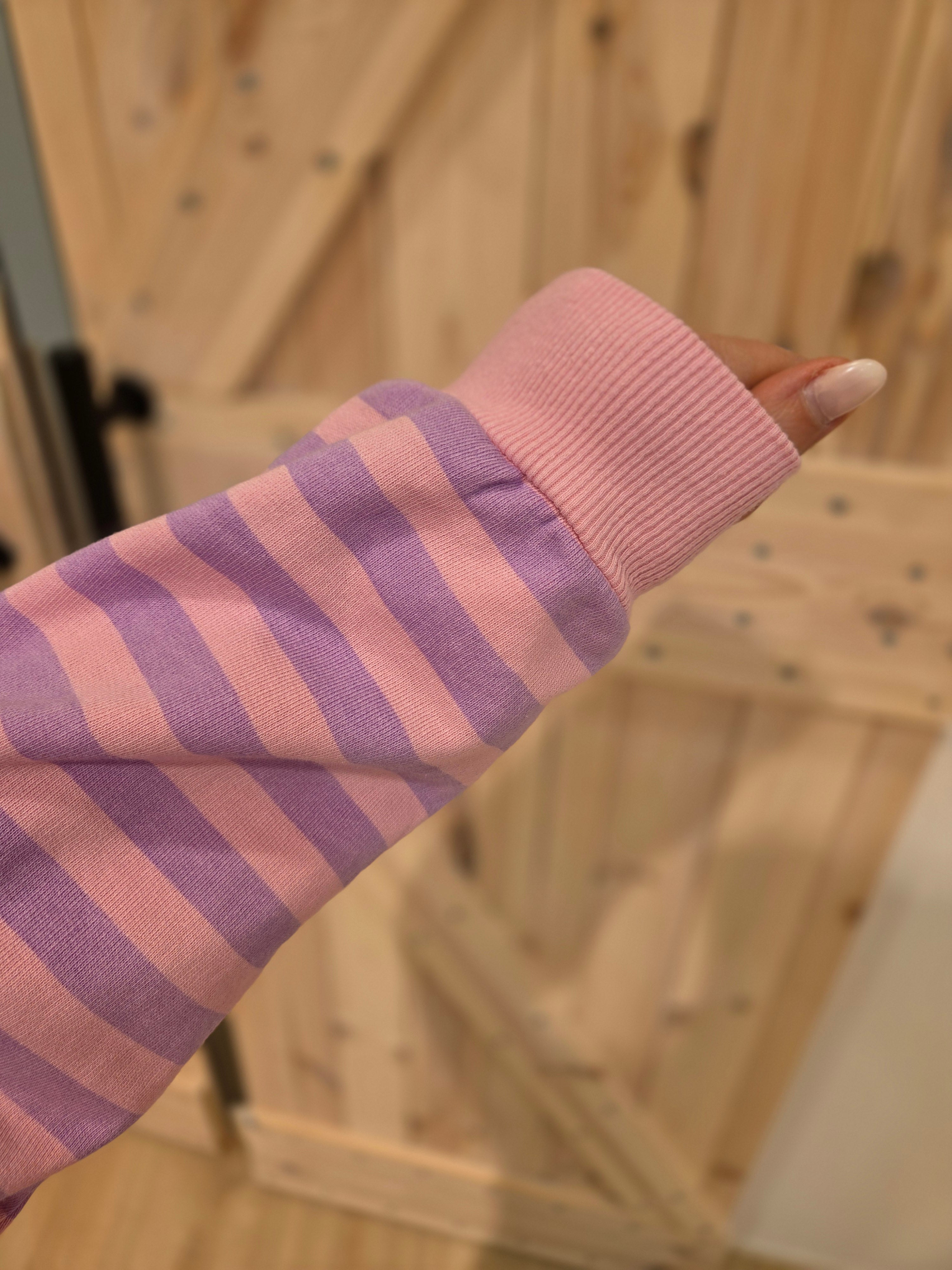 Sweater Stripes