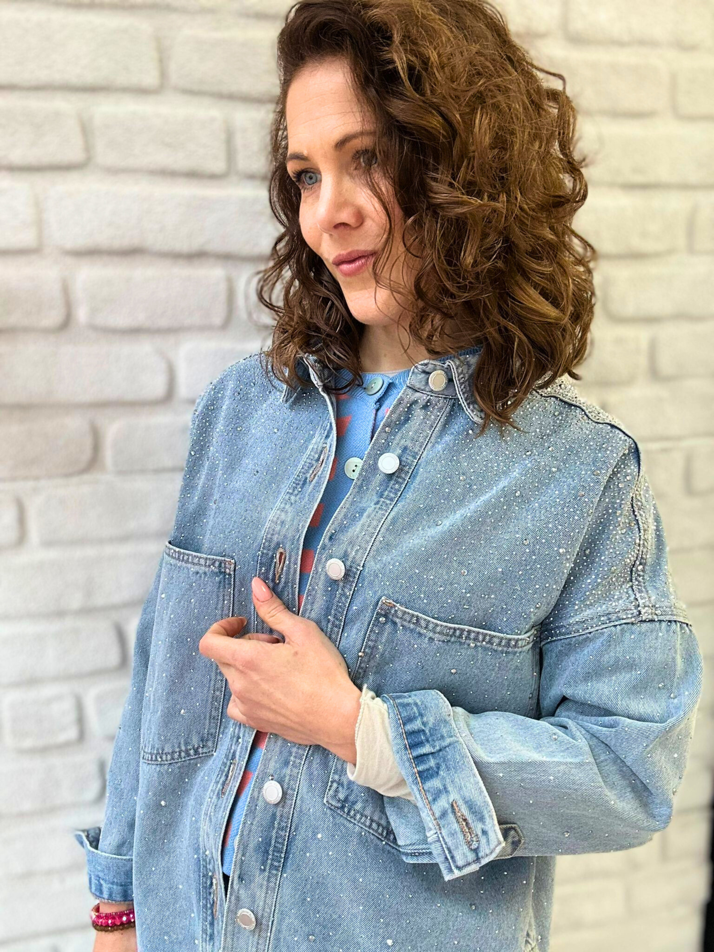 Denim Jacke mit Strassverzierung - Unique Flores 