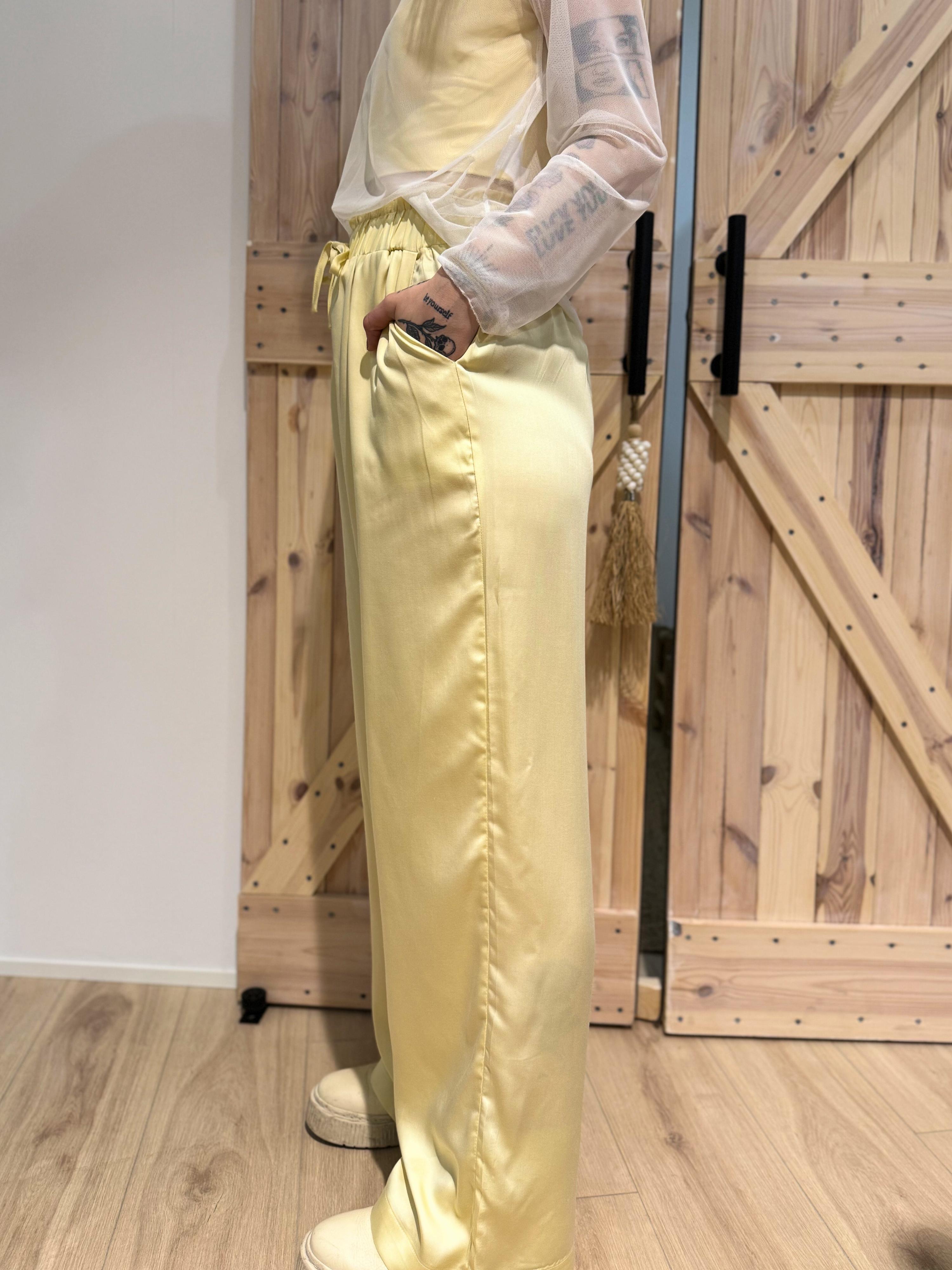 Satinhose - Unique Flores 