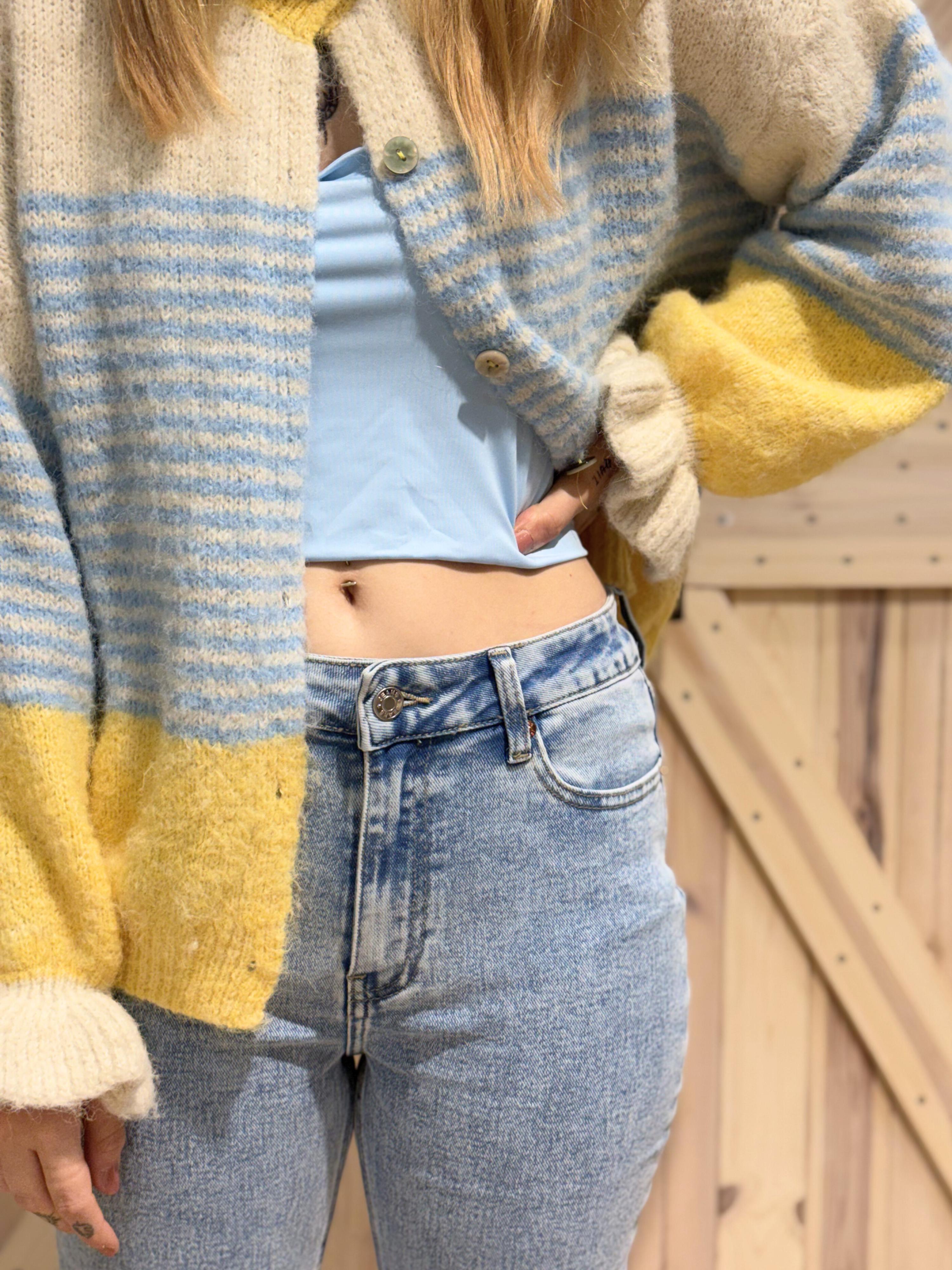 Cropped Mom Jeans REDIAL - Unique Flores 